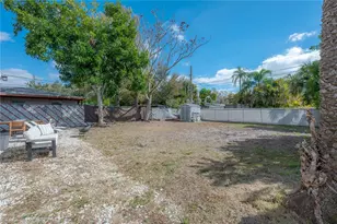 6944 40th Ave N, Saint Petersburg, FL 33709 - Photo 27