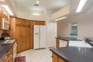 771 Weathersfield Dr, Dunedin, FL 34698 - Photo 11