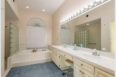 771 Weathersfield Drive, Dunedin, FL 34698 - Photo 19