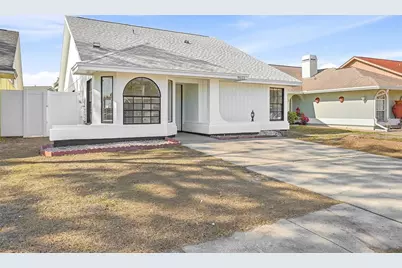 8622 Cottonway Lane, Tampa, FL 33635 - Photo 3