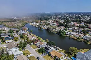 3520 Overland Dr, Holiday, FL 34691 - Photo 7