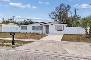 7910 W Powhatan Ave, Tampa, FL 33615 - Photo 87