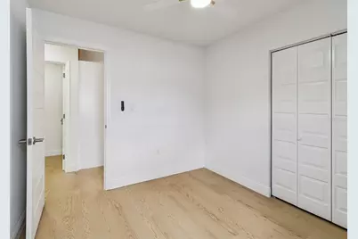 7910 W Powhatan Avenue, Tampa, FL 33615 - Photo 31