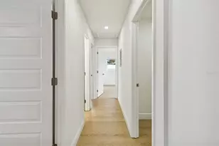 7910 W Powhatan Ave, Tampa, FL 33615 - Photo 25