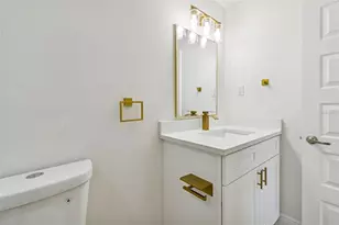 7910 W Powhatan Ave, Tampa, FL 33615 - Photo 47