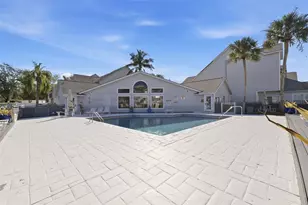 12245 Armenia Gables Cir, Tampa, FL 33612 - Photo 25