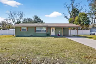 4701 W Sam Allen Rd, Plant City, FL 33565 - Photo 1