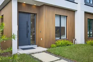 423 W Amelia Ave, Tampa, FL 33602 - Photo 3