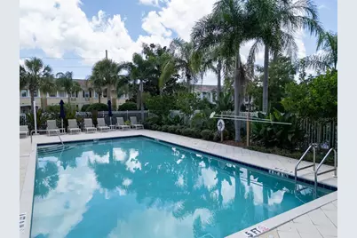 1545 Napoli Drive W, Sarasota, FL 34232 - Photo 11