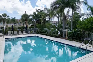 1545 Napoli Dr W, Sarasota, FL 34232 - Photo 11