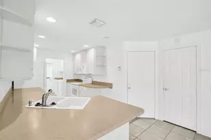 1545 Napoli Dr W, Sarasota, FL 34232 - Photo 19