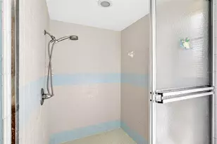 6418 Jacqueline Arbor Dr, Temple Terrace, FL 33617 - Photo 39