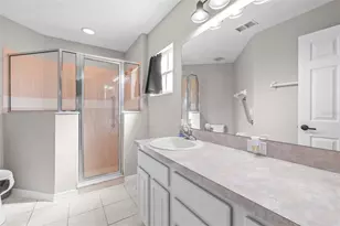 823 Cunningham Dr, Davenport, FL 33837 - Photo 15