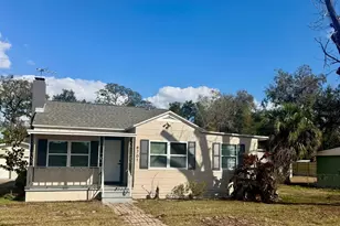 8701 N Willow Ave, Tampa, FL 33604 - Photo 1