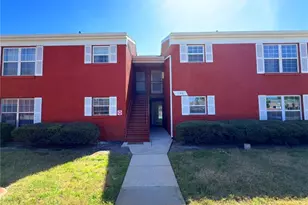 1140 83rd Ave N, Saint Petersburg, FL 33702 - Photo 1