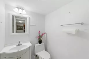 11485 Oakhurst Rd, Largo, FL 33774 - Photo 17