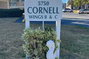 5750 80th St N, Saint Petersburg, FL 33709 - Photo 1