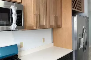 5750 80th St N, Saint Petersburg, FL 33709 - Photo 13