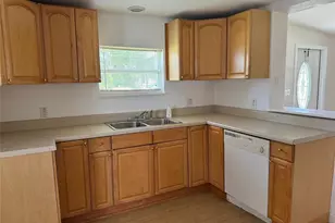 8151 61st Street N, Pinellas Park, FL 33781 - Photo 5