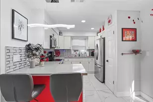 5718 18th Ave N, Saint Petersburg, FL 33710 - Photo 13