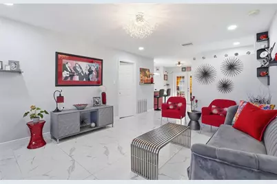 5718 18th Avenue N, Saint Petersburg, FL 33710 - Photo 9