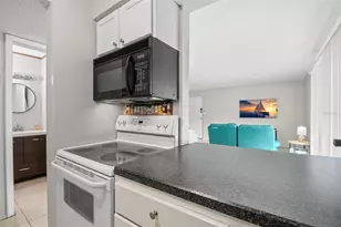 4215 E Bay Dr, Clearwater, FL 33764 - Photo 13