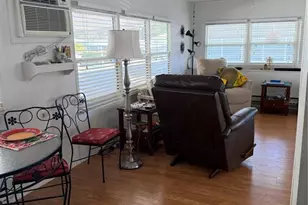 1040 Main St, Dunedin, FL 34698 - Photo 11