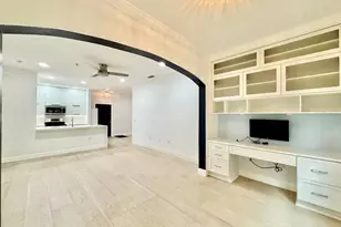 4207 S Dale Mabry Hwy, Tampa, FL 33611 - Photo 15