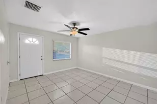2612 W Arch St, Tampa, FL 33607 - Photo 3