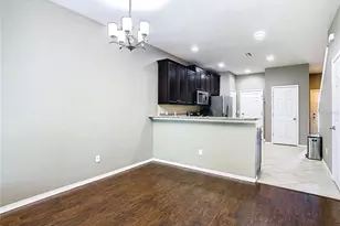 4907 White Sanderling Ct, Tampa, FL 33619 - Photo 25