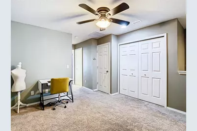 4907 White Sanderling Court, Tampa, FL 33619 - Photo 9