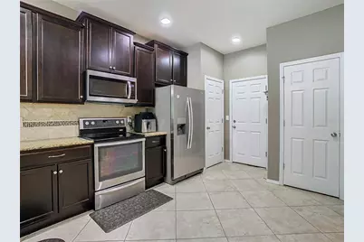 4907 White Sanderling Court, Tampa, FL 33619 - Photo 5