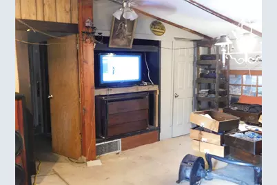 40211 Friar Tuck Trail, Zephyrhills, FL 33540 - Photo 11