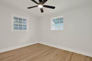 10395 110th Ave, Largo, FL 33773 - Photo 9