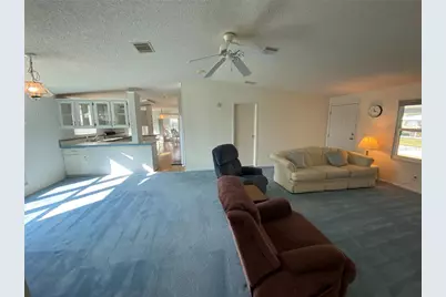 36722 Strand Dr, Zephyrhills, FL 33542 - Photo 17