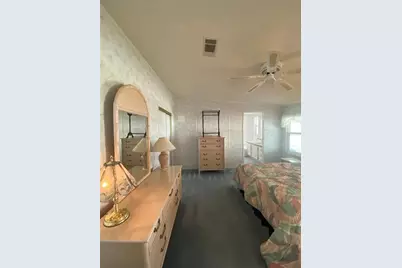 36722 Strand Dr, Zephyrhills, FL 33542 - Photo 19