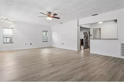 1023 N Bask Drive, Tampa, FL 33603 - Photo 7