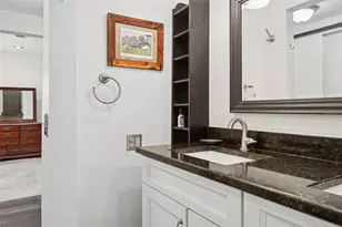 1023 N Bask Dr, Tampa, FL 33603 - Photo 15