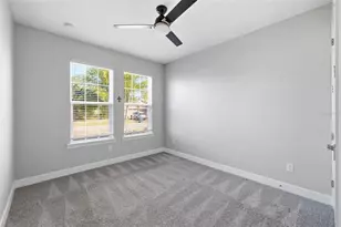 5263 Morey Farms Loop, Palmetto, FL 34221 - Photo 19