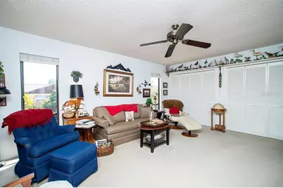 11696 Parkview Lane, Seminole, FL 33772 - Photo 19
