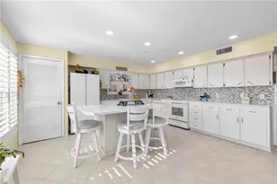 2221 Swedish Dr, Clearwater, FL 33763 - Photo 11