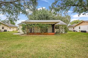 8626 Woodbridge Dr, New Port Richey, FL 34655 - Photo 27