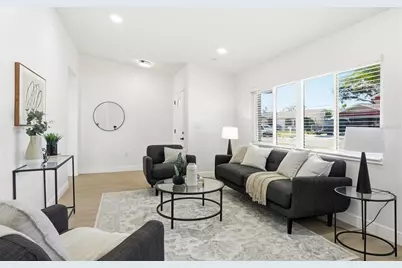 9435 117th Street, Seminole, FL 33772 - Photo 5