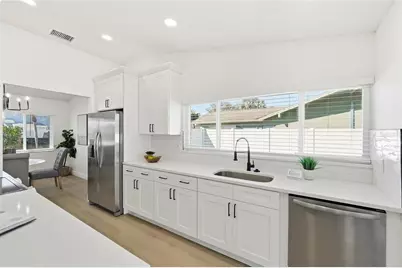 9435 117th Street, Seminole, FL 33772 - Photo 9