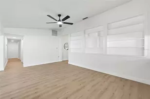 9435 117th St, Seminole, FL 33772 - Photo 13