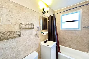 2720 Edwards Ave S, Saint Petersburg, FL 33705 - Photo 15