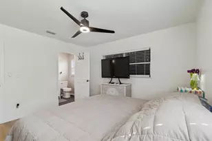 4636 W Bay Ct Ave, Tampa, FL 33611 - Photo 29