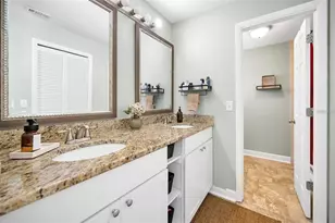 8904 Beeler Dr, Tampa, FL 33626 - Photo 19