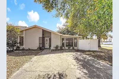 5108 Ravensdale Way, Tampa, FL 33624 - Photo 3