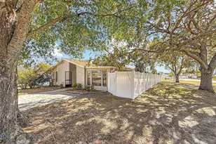 5108 Ravensdale Way, Tampa, FL 33624 - Photo 5